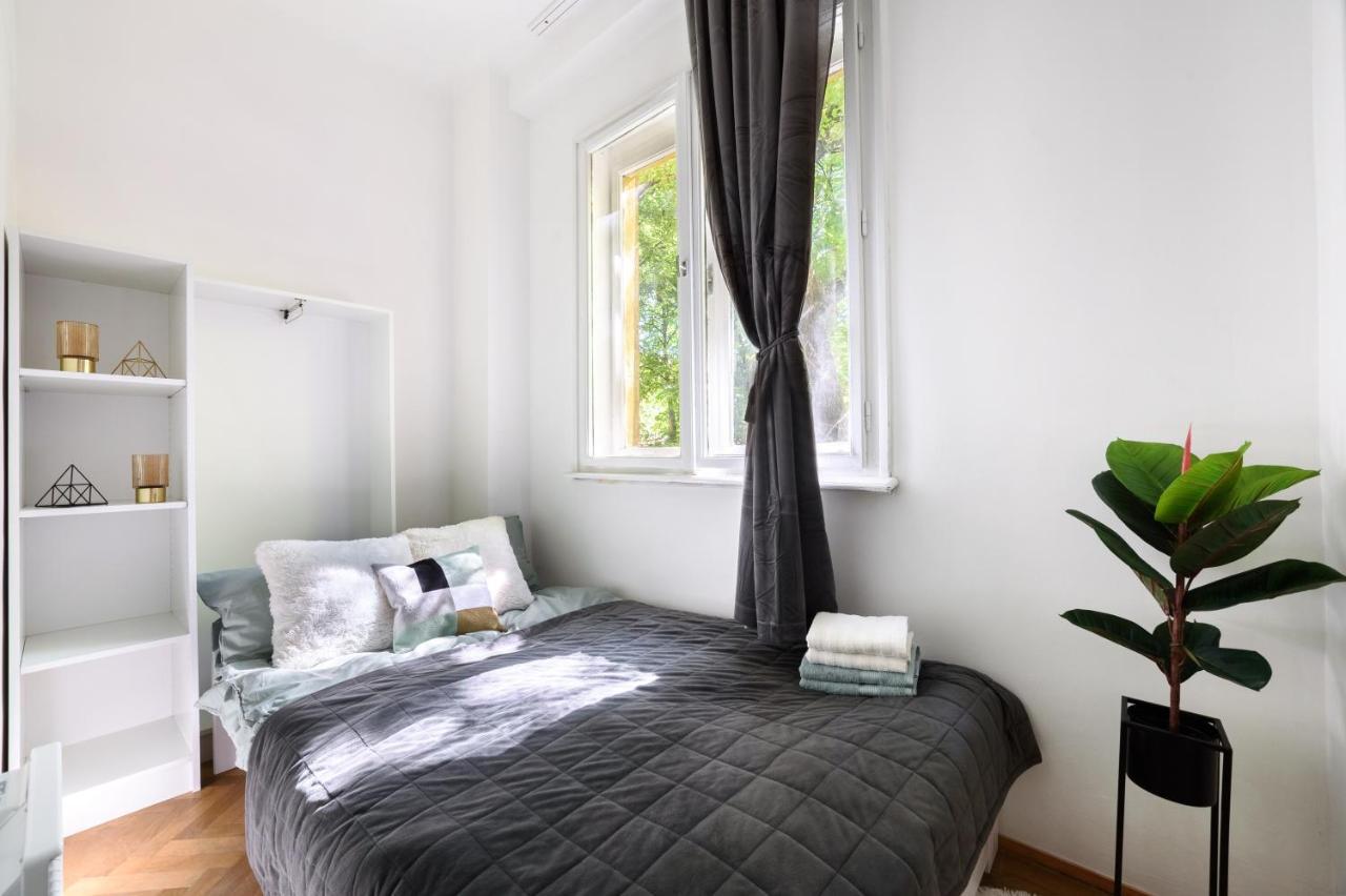 Buda Centre Homes By The Allee Shopping Mall Budapest Extérieur photo