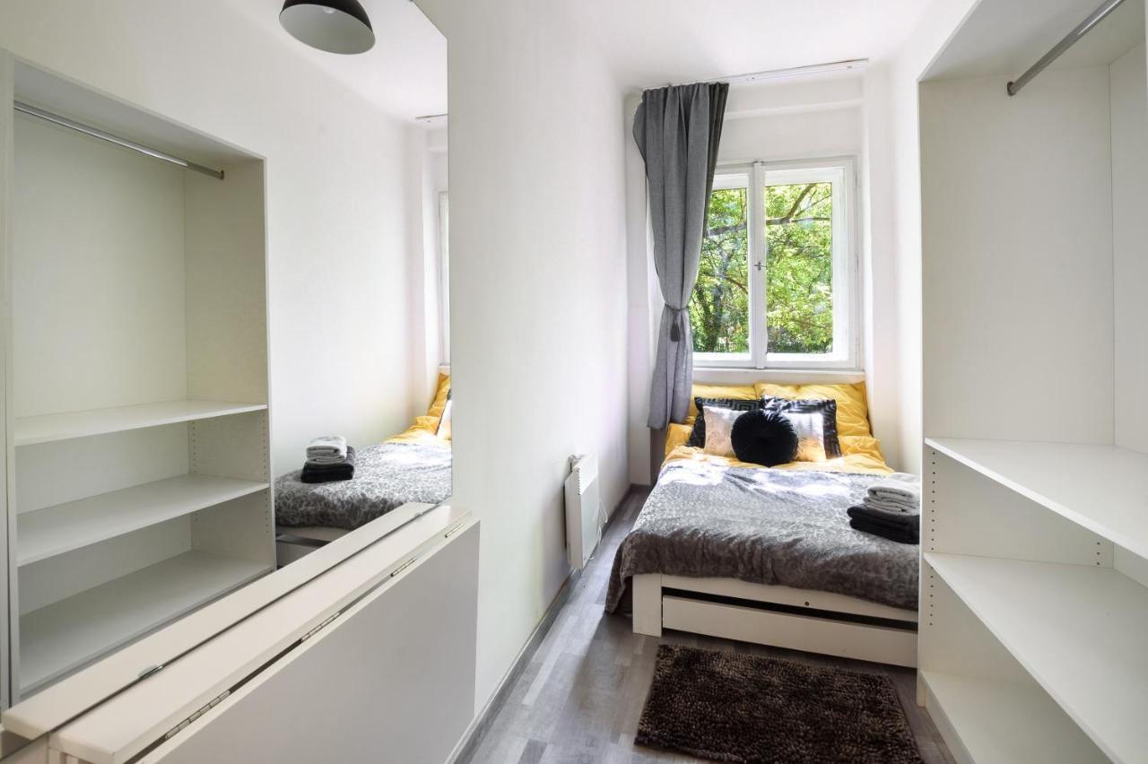 Buda Centre Homes By The Allee Shopping Mall Budapest Extérieur photo